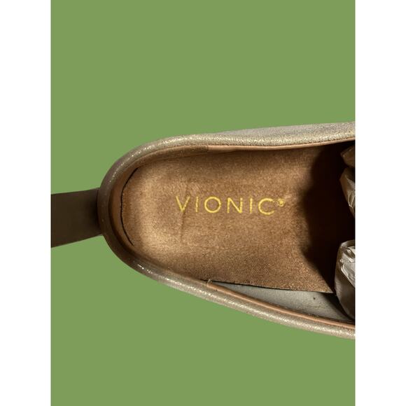 Vionic Uptown Loafer in Gold Shimmer Leather 7 - Picture 5 of 6